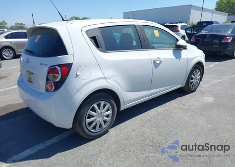 2014 Chevrolet Sonic Ls Auto z USA, uszkodzony, nr VIN 1G1JA6SH5E4128203